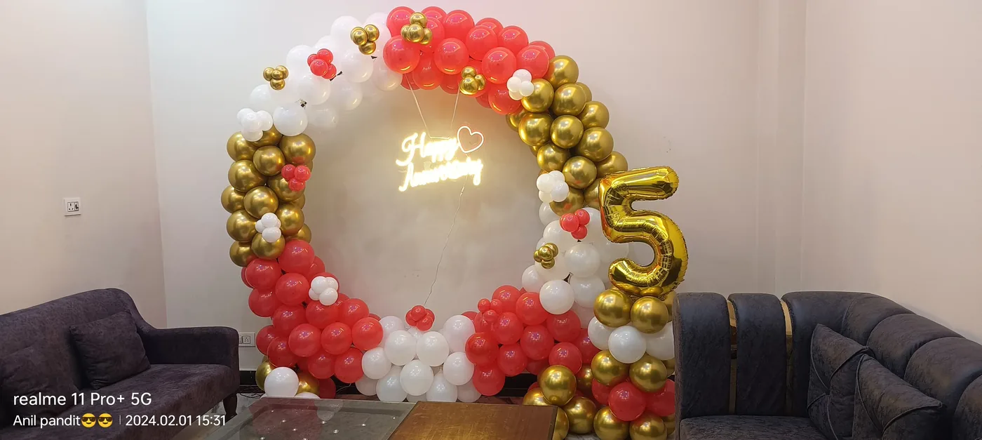 Luxury anniversary backdrop decoration with chrome balloons, Gurugram